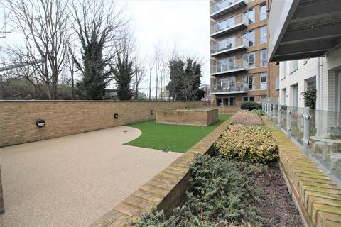 2 bedroom apartment to rent - Cunard Square, Chelmsford