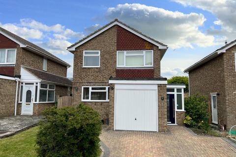 41 Coniston Road, Folkestone, CT19 5JQ