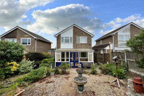 41 Coniston Road, Folkestone, CT19 5JQ