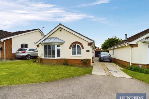 3 bedroom detached bungalow for sale - Thoresby Mews, Bridlington, YO16 7GZ