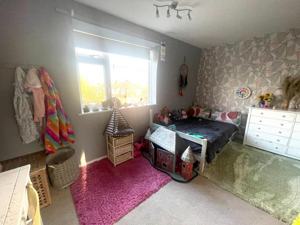 New Bedroom 2.JPG