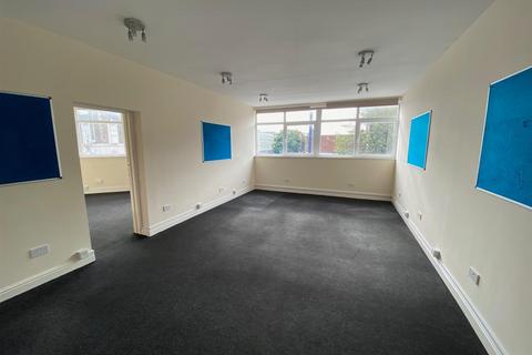 Office to rent, Mansel Street, Swansea