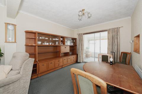 54 Cunliffe Road, Epsom, KT19 0RL