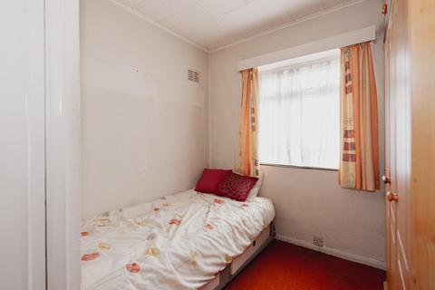 54 Cunliffe Road, Epsom, KT19 0RL