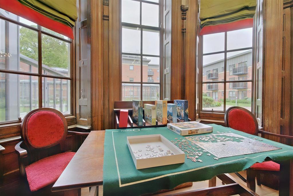 Homeowners Lounge