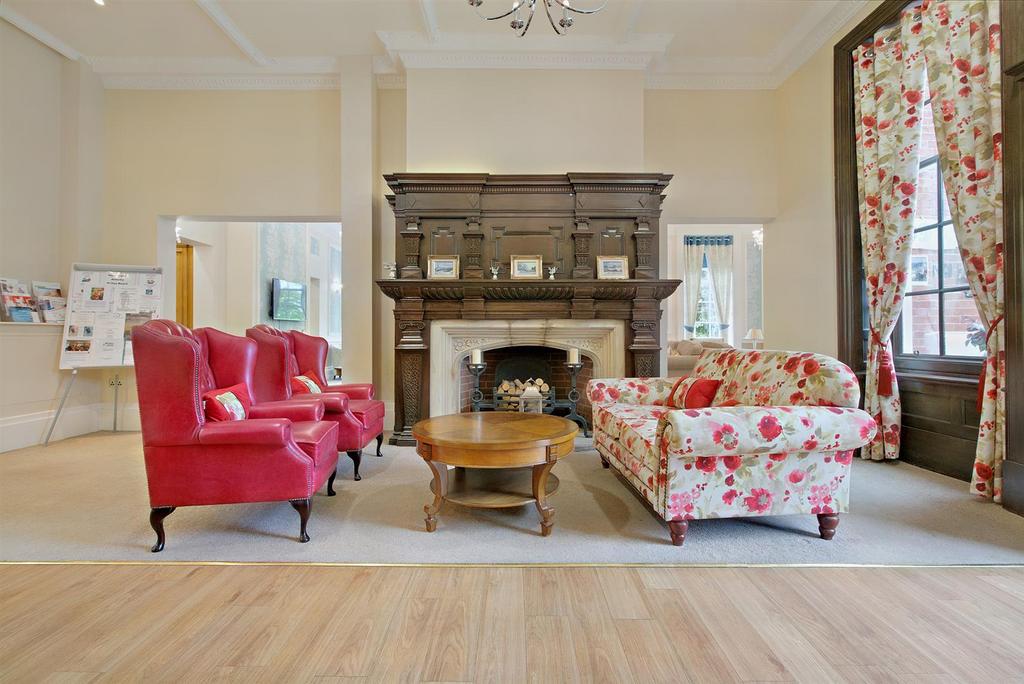 Homeowners Lounge