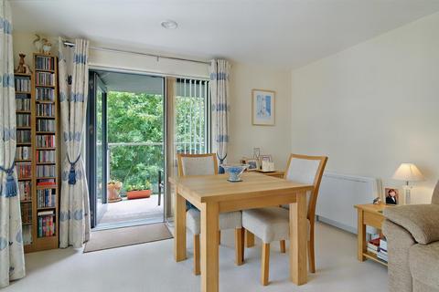 2 bedroom apartment for sale - Lock House, Keeper Close, Taunton, Somerset, TA1 1AX