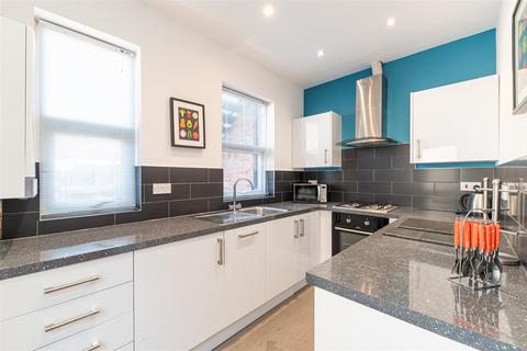 2 bedroom apartment for sale - Meldon Terrace, Heaton, Newcastle Upon Tyne