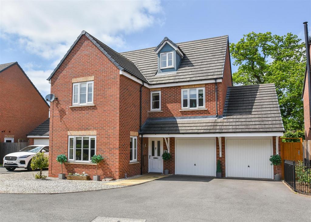 36 Hough Way, Shifnal 5 bed detached house for sale £499,950