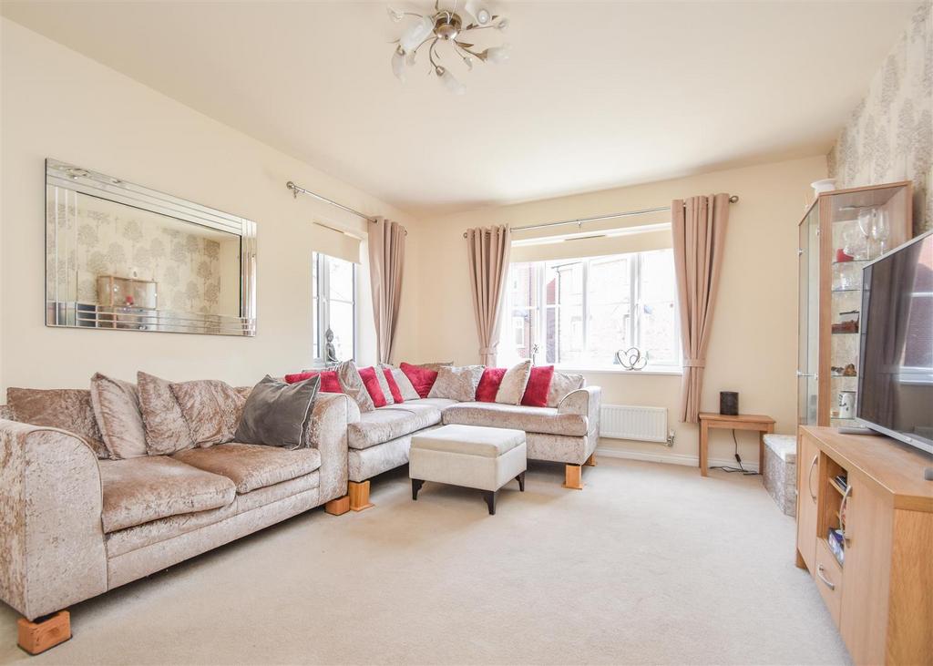 36 Hough Way, Shifnal 5 bed detached house for sale £499,950