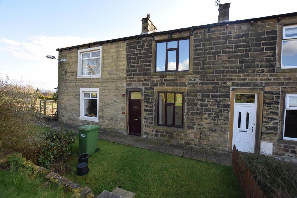 Pendle View, Higham 2 bed terraced house £625 pcm (£144 pw)