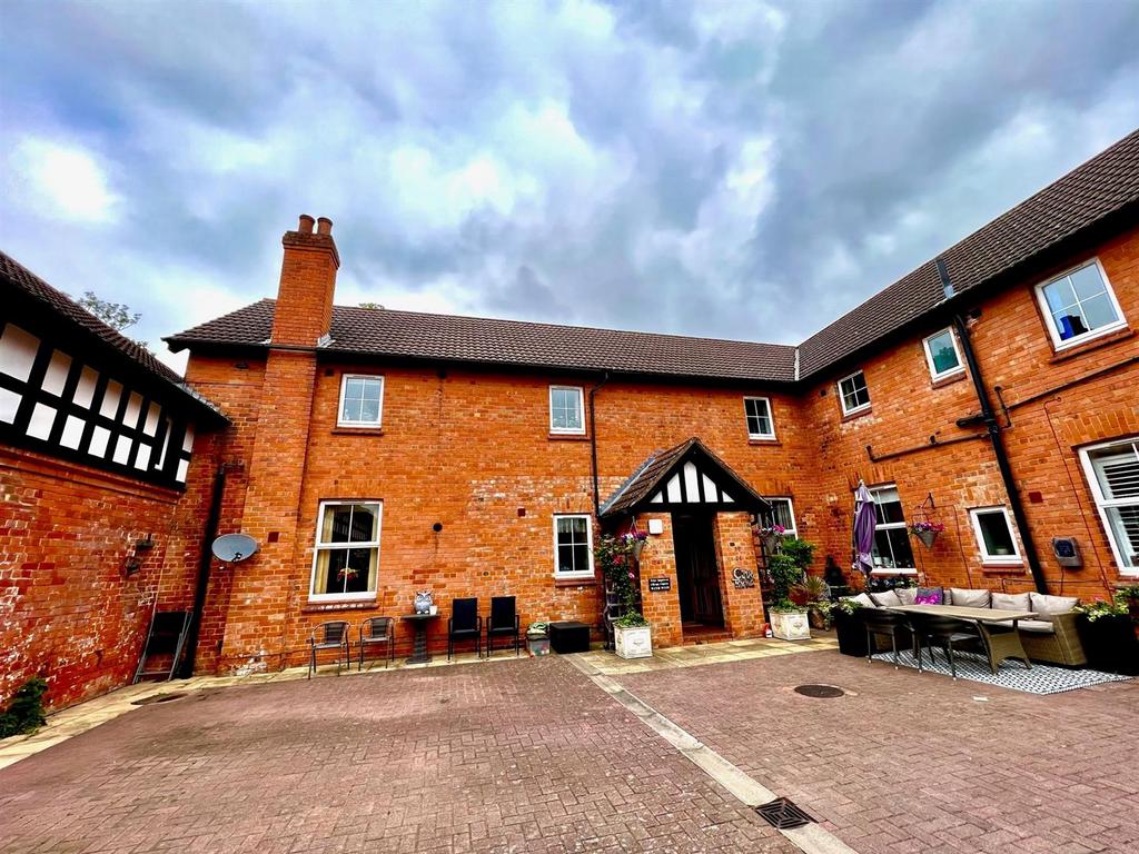 NORTHFIELD CLOSE, MELTON MOWBRAY 1 bed apartment to rent £550 pcm (£