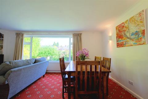 3a Arno Vale Road, Woodthorpe, Nottingham, NG5 4JH