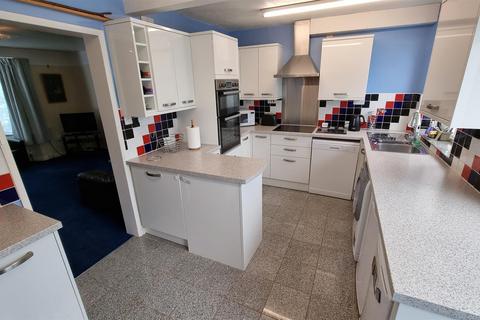 137 Pineapple Road, Birmingham, B30 2TA