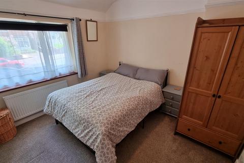 137 Pineapple Road, Birmingham, B30 2TA