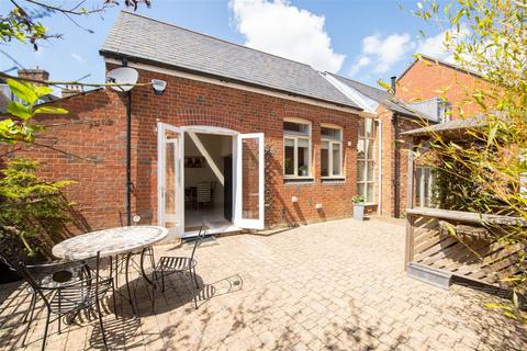3 bedroom mews for sale, Coopers Alley, Hitchin