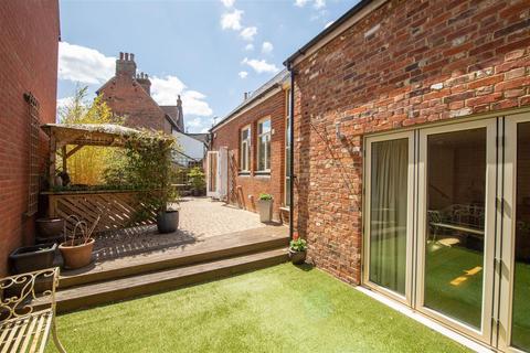 undefined, Coopers Alley, Hitchin