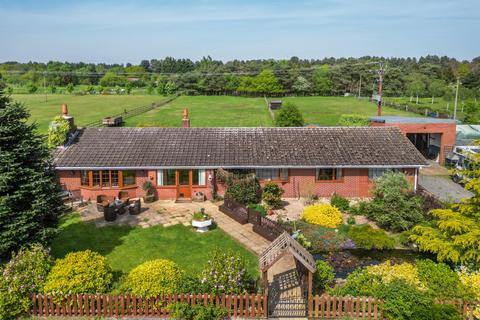 4 bedroom detached bungalow for sale, Girton NOTTINGHAMSHIRE