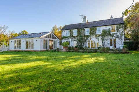 Marksland High Road, Chipstead, Coulsdon, CR5 3SH