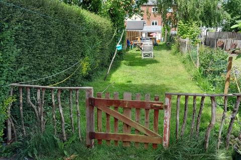 47 Bargates, Leominster, HR6 8EY