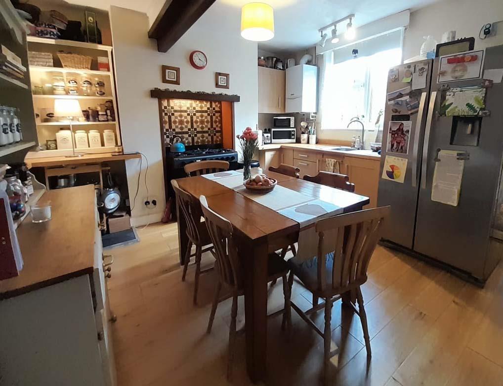 Kitchen 1 copy.jpg