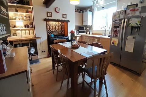 47 Bargates, Leominster, HR6 8EY