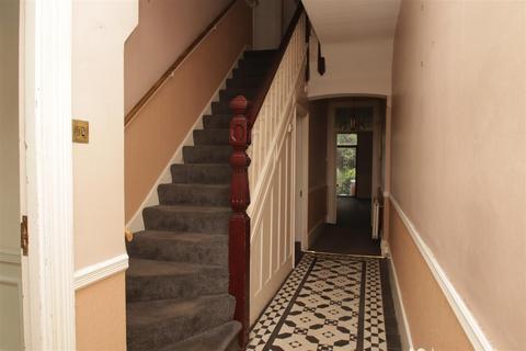 505 Green Lanes, London, N13 4BS
