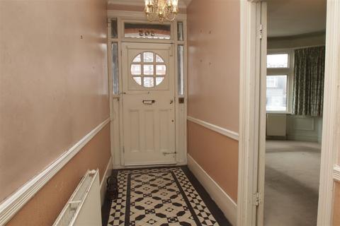 505 Green Lanes, London, N13 4BS