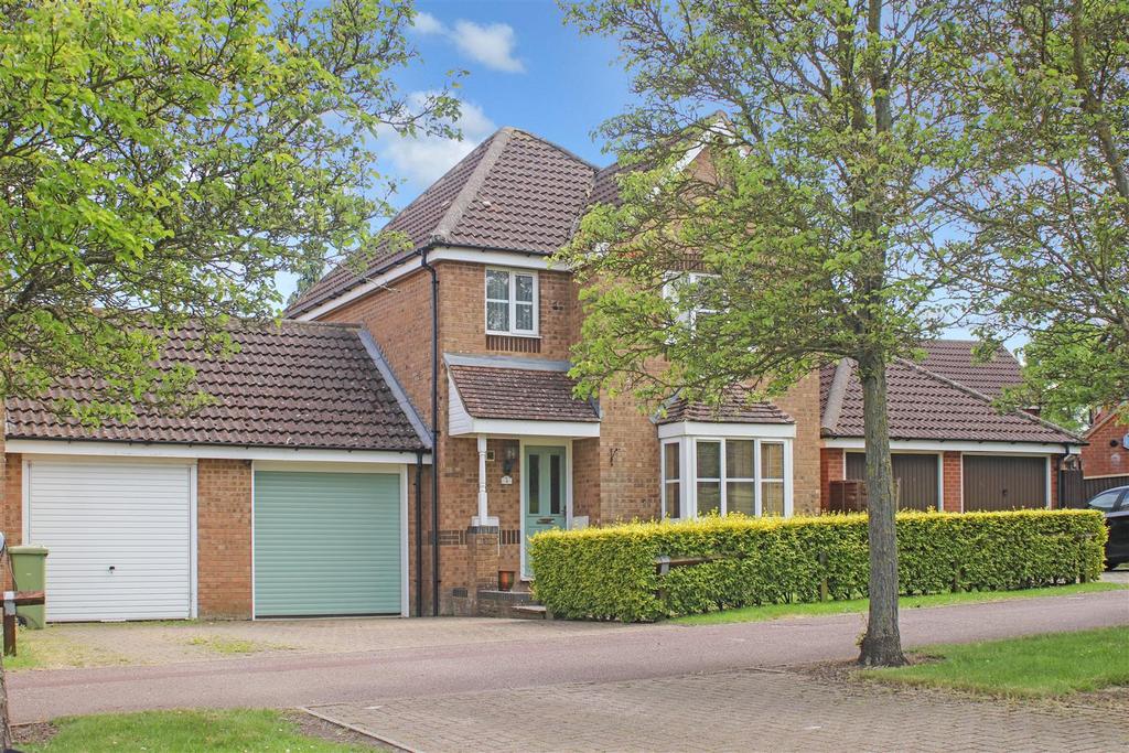 Winfold Lane, Tattenhoe, Milton Keynes 3 bed detached house for sale