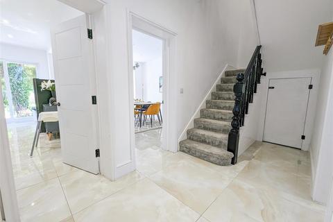 13 Anerley Road, Westcliff-on-sea, SS0 7HJ