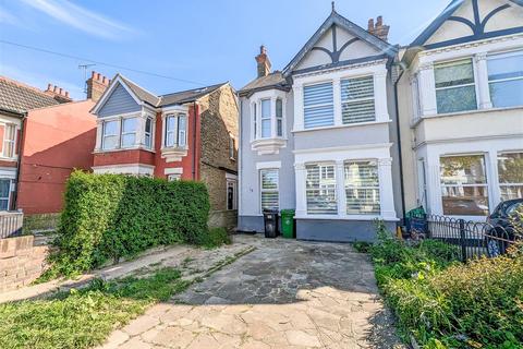 13 Anerley Road, Westcliff-on-sea, SS0 7HJ