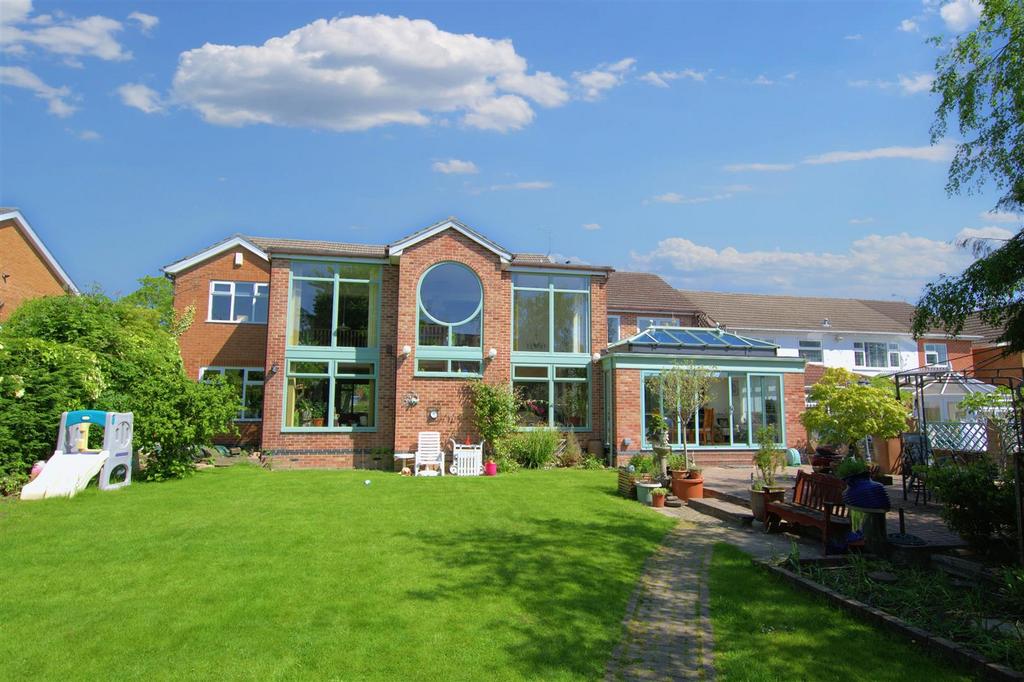 Wollaton Vale, Wollaton 5 bed detached house for sale £795,000