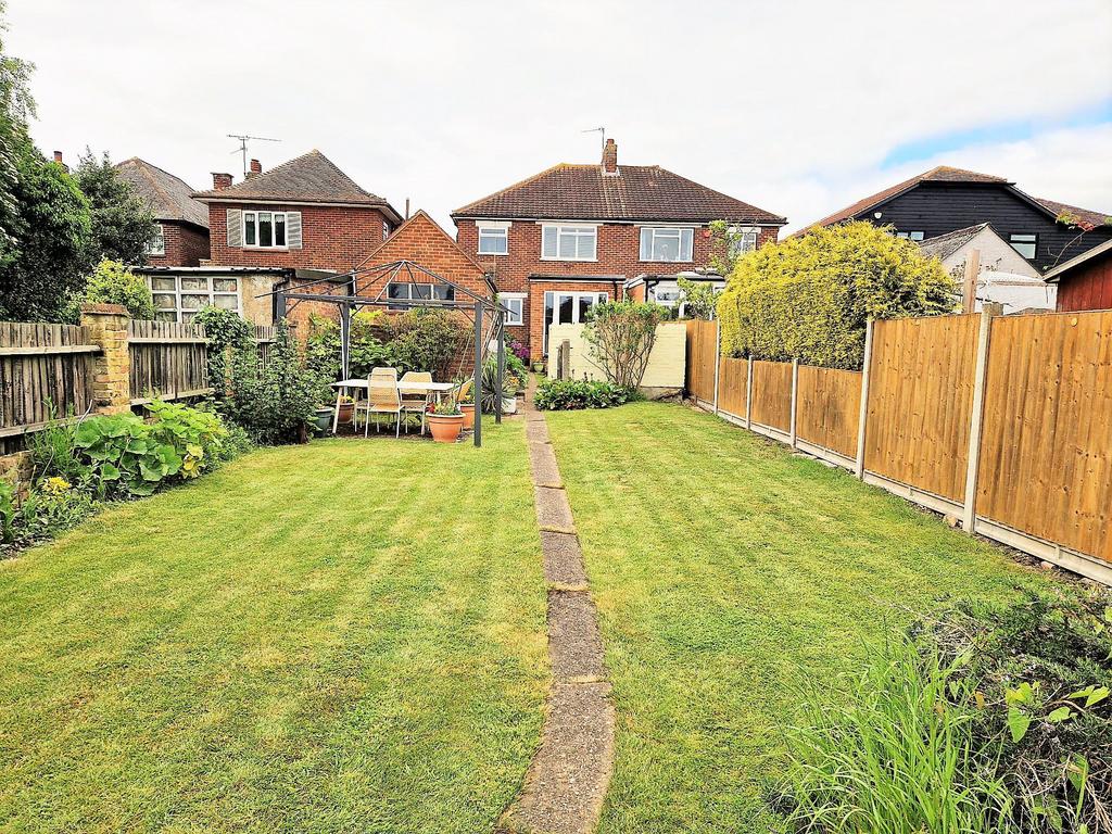 Mount Road Rochester 3 bed semidetached house £425,000