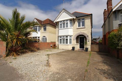 3 bedroom detached house for sale - Woodlands Avenue, Hamworthy, Poole, BH15