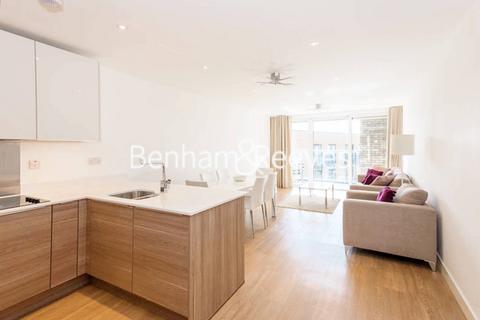 3 bedroom apartment to rent - Seafarer Way, London, SE16