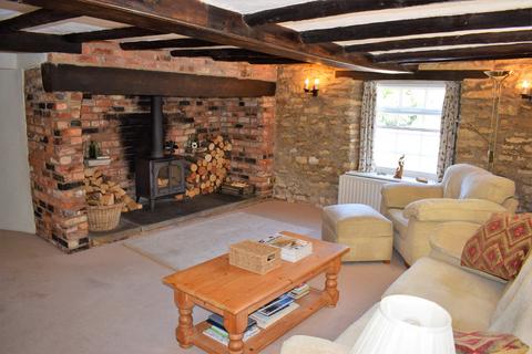 4 bedroom cottage for sale, High Street, Snitterby, DN21