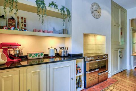 4 Brownlow Road, Reading, RG1 6NP