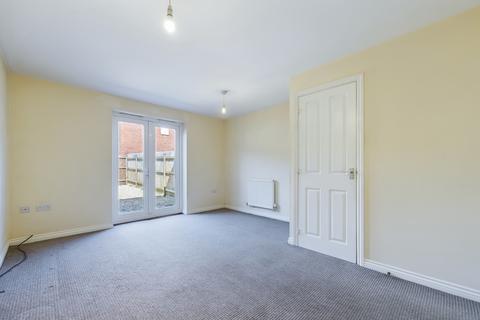 2 bedroom terraced house to rent, Wern Fawr Road, Swansea, SA1