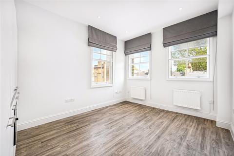 Studio to rent, Egerton Gardens Mews, London, SW3