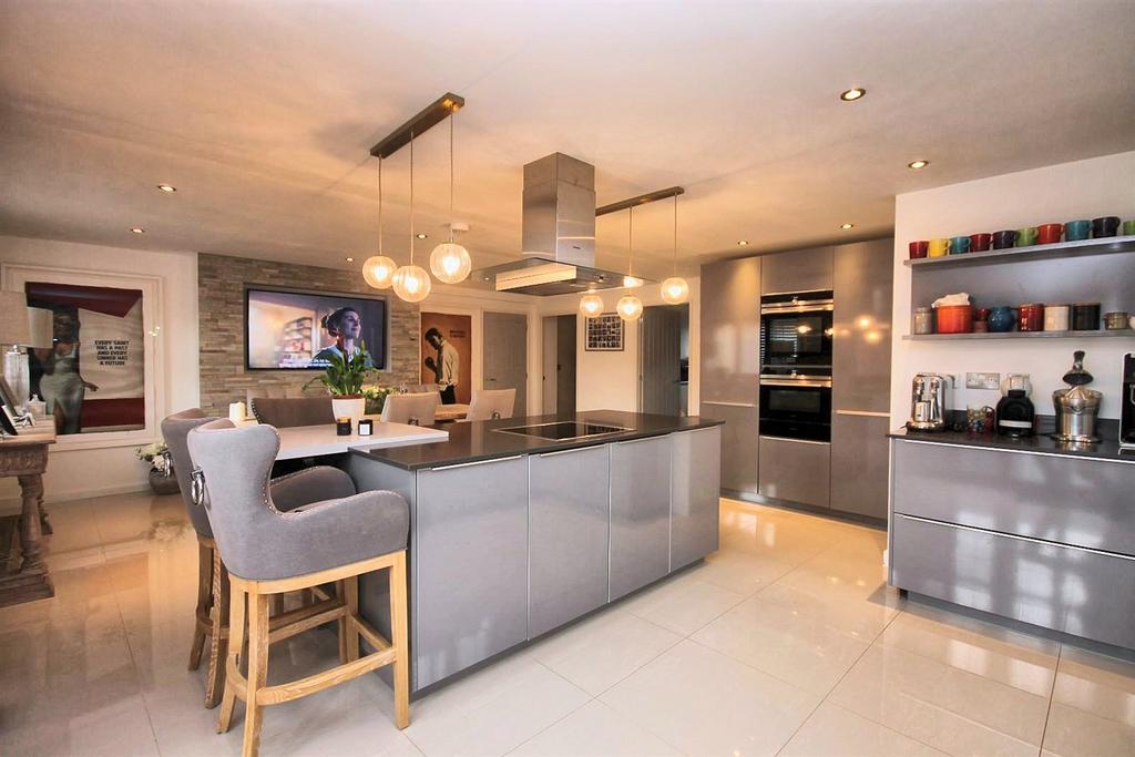 Dining Kitchen