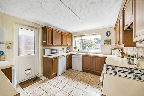 47 Brookfields, West Wellow, Romsey, SO51 6GS