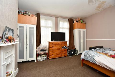 3 First Avenue, Queenborough, ME11 5JF