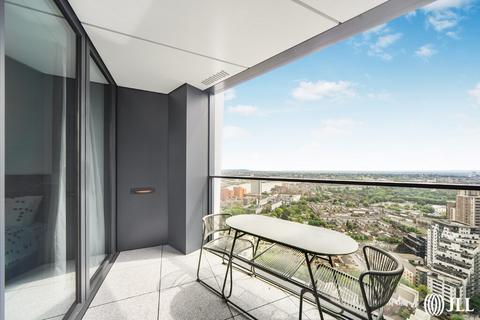 2 bedroom flat for sale - Amory Tower, London E14