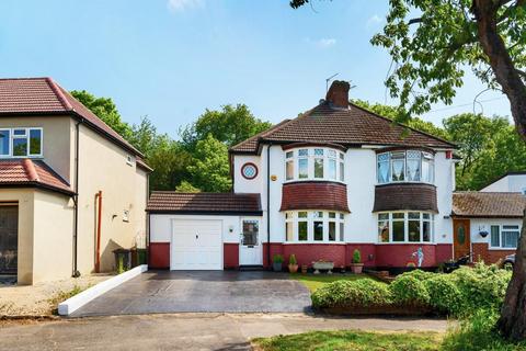 88 Cherry Tree Walk, West Wickham, BR4 9EH