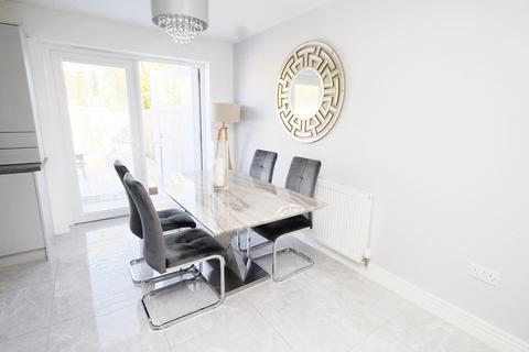 23 Castlegate Avenue, Dumbarton, G82 1AL