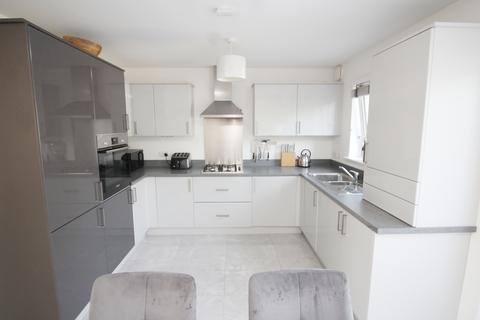 23 Castlegate Avenue, Dumbarton, G82 1AL
