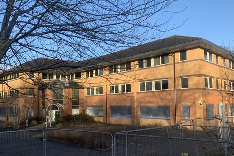 Office to rent, Brighton Road, Crawley RH11