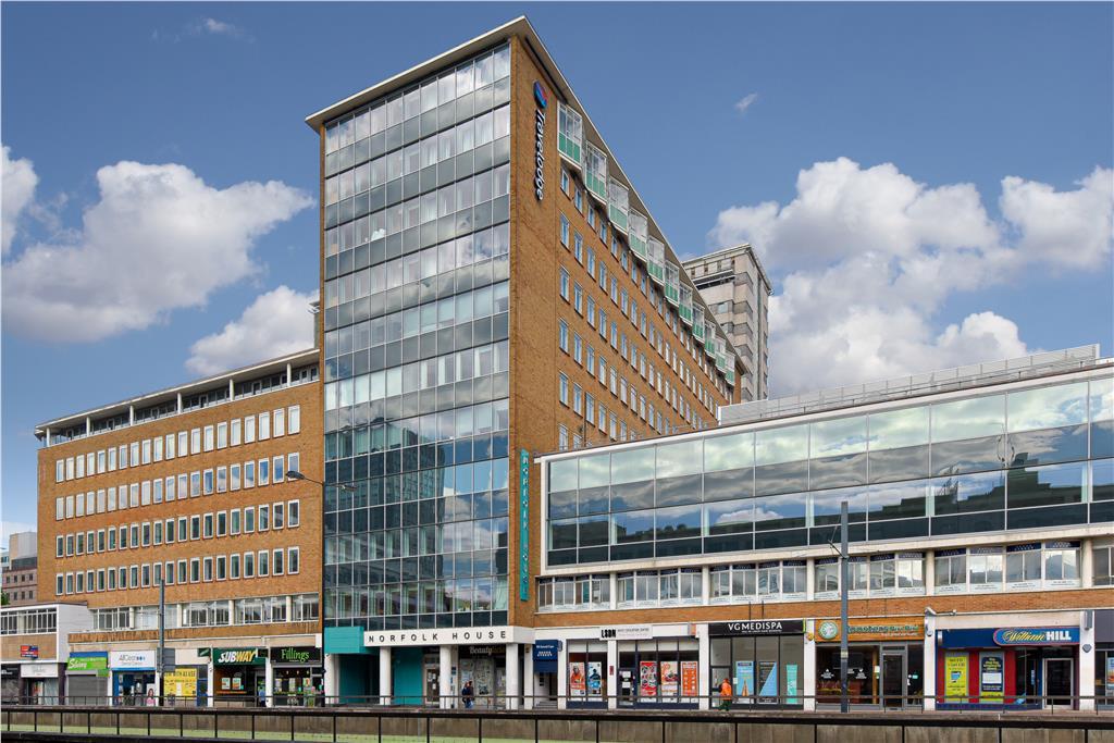 Wellesley Road, Croydon CR0 Office to rent £9,465 pcm (£2,184 pw)
