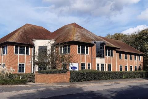Office to rent - Guildford Road, Leatherhead KT22