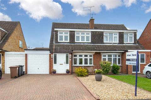 53 Edgewood Drive, Luton, LU2 8ER